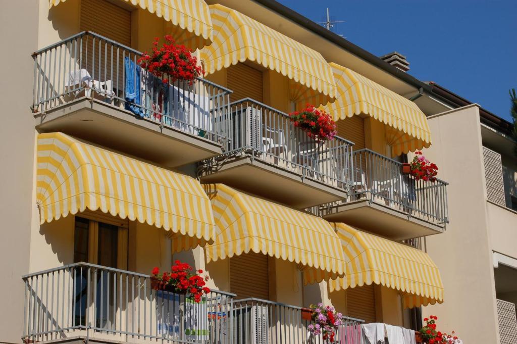Hotel Ristorante La Terrazza Lido di Camaiore Exterior photo