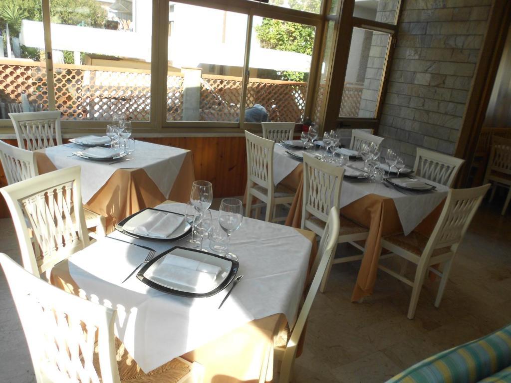 Hotel Ristorante La Terrazza Lido di Camaiore Exterior photo